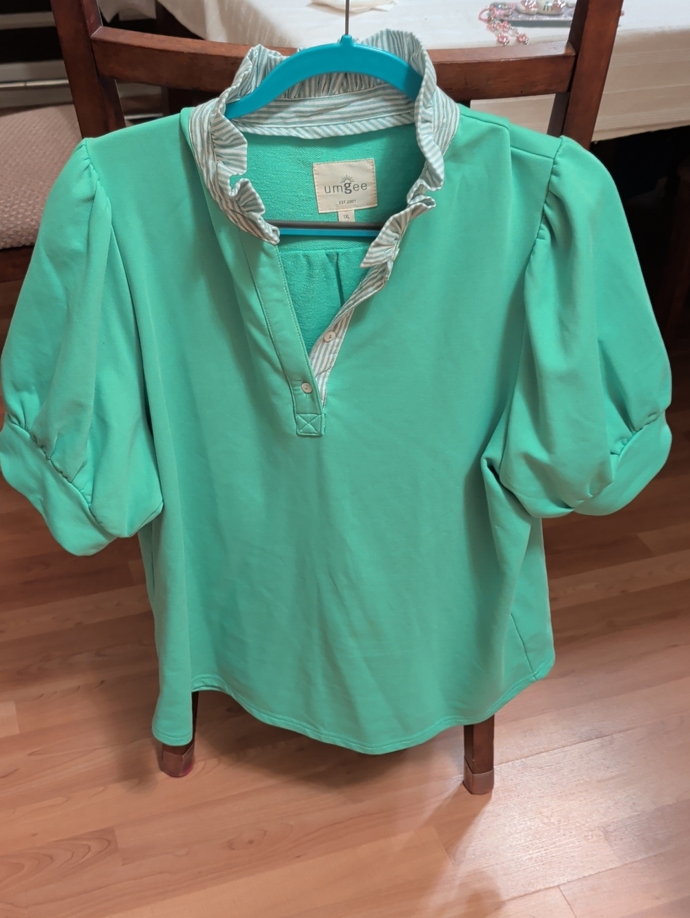 Umgee Mint Green Puff Sleeve Button-Down Polo